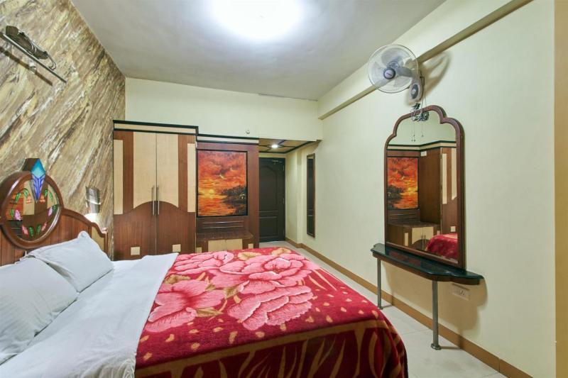 Sarkar Palace Ooty Buitenkant foto